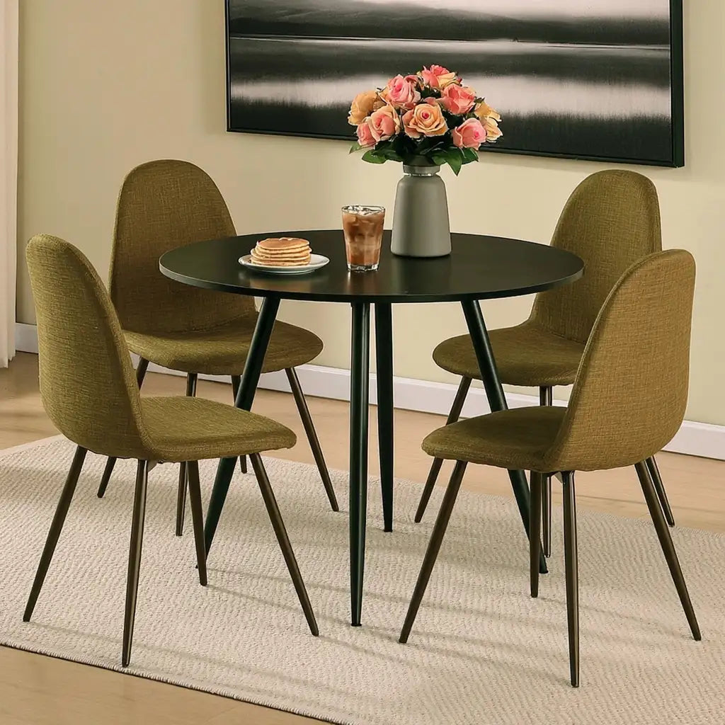 Set tavolo e sedie dalla forma compatta, marrone e beige, per la casa